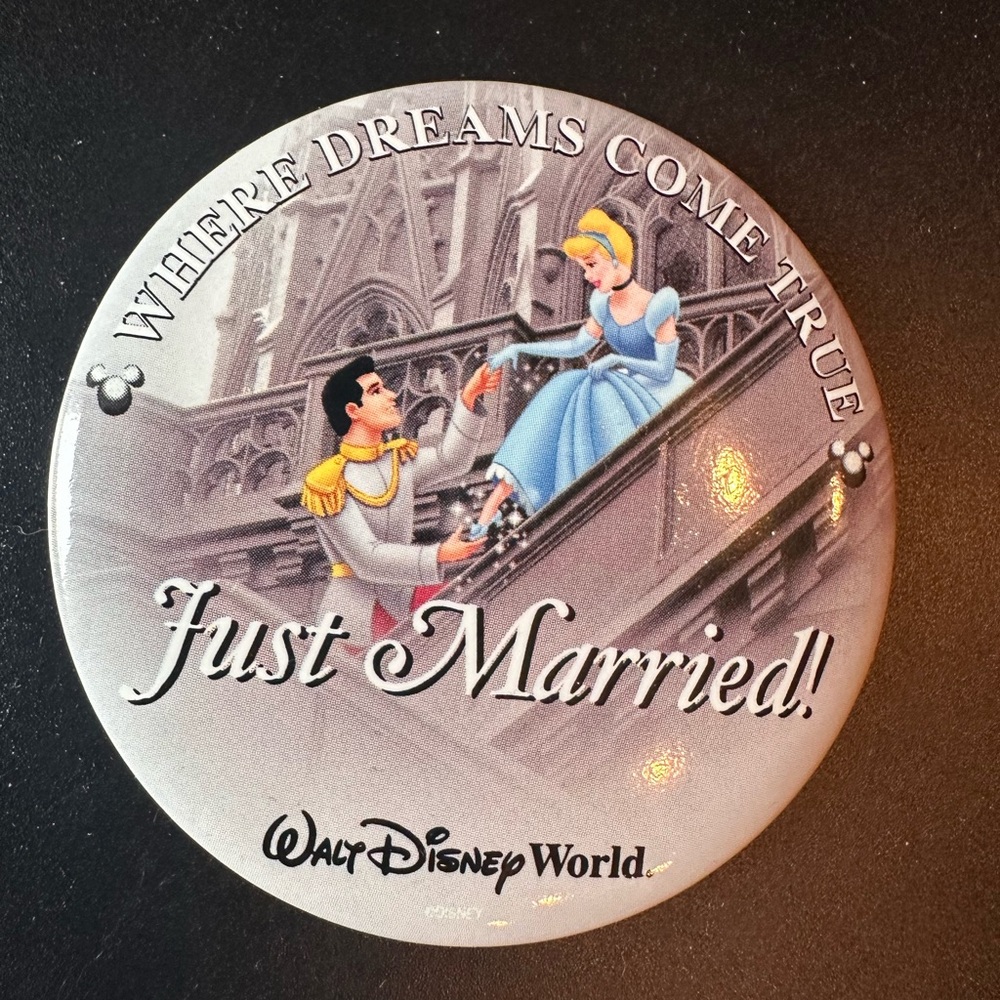 Walt Disney World Where Dreams Come True Just Married Bridal Pin Button RARE